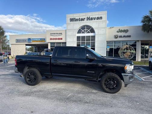 2020 RAM 2500 Big Horn Crew Cab 4X4 6'4' Box