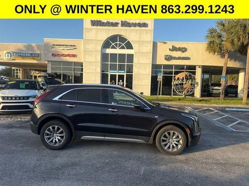 2023 Cadillac XT4 Premium Luxury