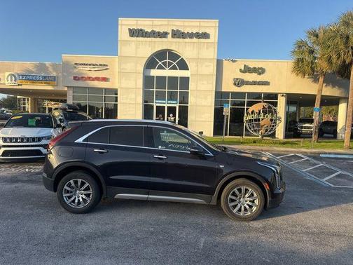 2023 Cadillac XT4 Premium Luxury