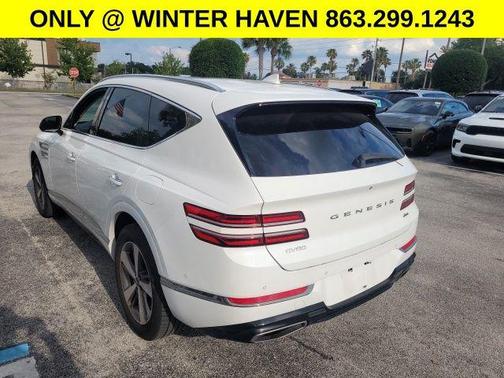 Uyuni White 2021 Genesis GV80 2.5T