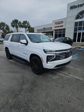 2025 Chevrolet Suburban LT