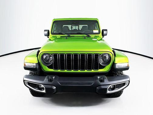 2025 Jeep Gladiator High Tide