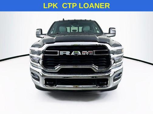 2025 RAM 2500 Tradesman Crew Cab 4x4 6'4' Box