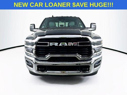 2025 RAM 2500 Tradesman Crew Cab 4x4 6'4' Box
