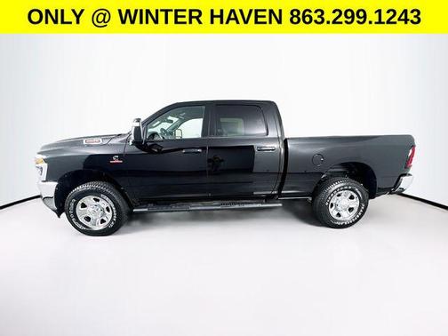 Diamond Black Crystal Pearlcoat 2025 RAM 2500 Tradesman Crew Cab 4x4 6'4' Box