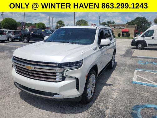 Iridescent Pearl Tricoat 2023 Chevrolet Tahoe 4WD High Country