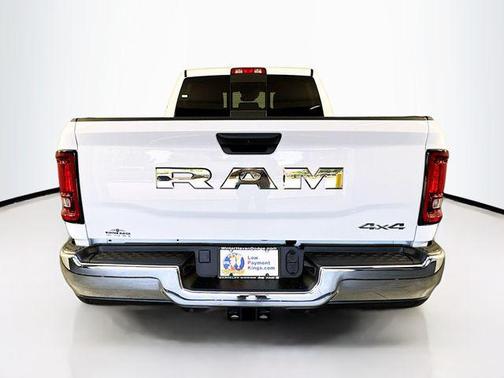 2025 RAM 2500 Tradesman Crew Cab 4x4 6'4' Box