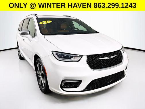 2024 Chrysler Pacifica L