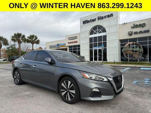 2021 Nissan Altima 2.5 SV