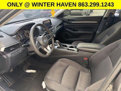 2021 Nissan Altima 2.5 SV