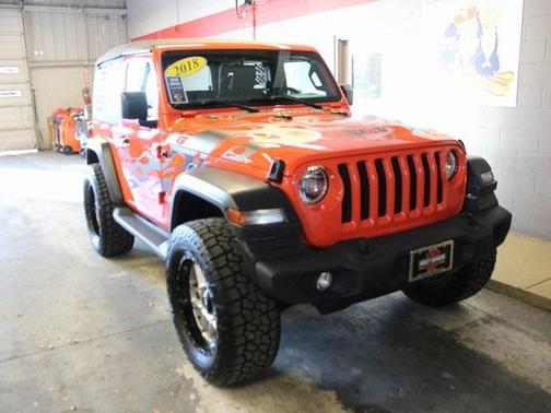 Photo 1 of 40 of 2018 Jeep Wrangler Sport
