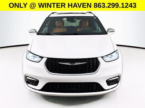 2024 Chrysler Pacifica L