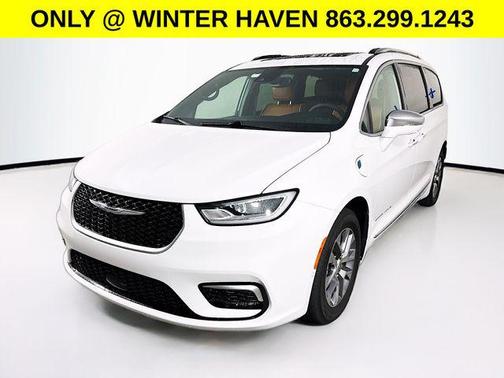 2024 Chrysler Pacifica L