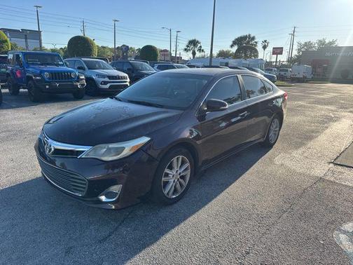 Maroon 2014 Toyota Avalon XLE Touring