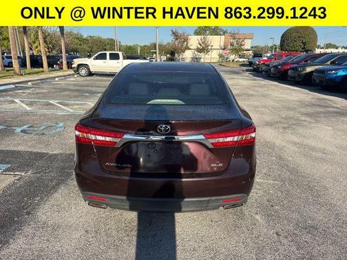 Burgundy 2014 Toyota Avalon XLE