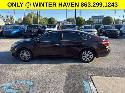 Burgundy 2014 Toyota Avalon XLE