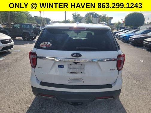 Oxford White 2019 Ford Explorer XLT