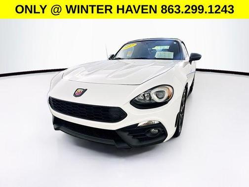 Bianco Gelato White 2017 FIAT 124 Spider Base