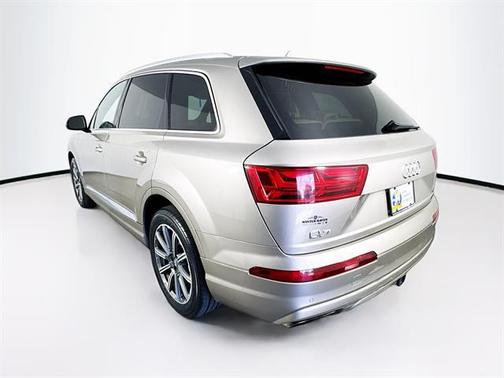 2017 Audi Q7 3.0T Premium
