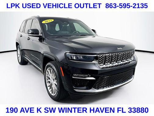 2023 Jeep Grand Cherokee Summit