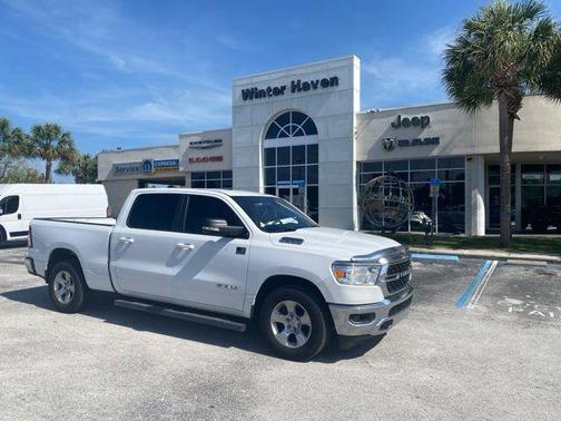Bright White Clearcoat 2022 RAM 1500 Big Horn/Lone Star