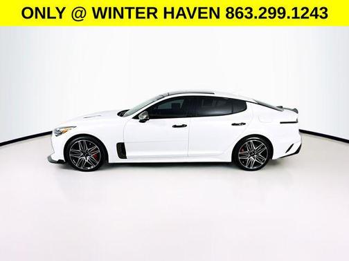 Snow White Pearl 2023 Kia Stinger GT2