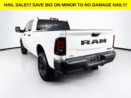 2025 RAM 3500 Tradesman Crew Cab 4x4 6'4' Box