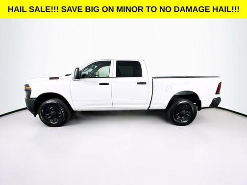 2025 RAM 3500 Tradesman Crew Cab 4x4 6'4' Box