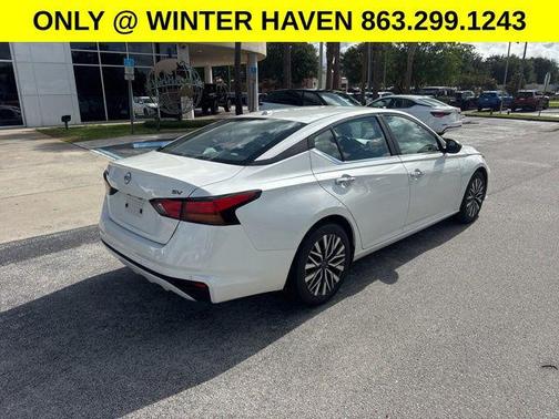 Glacier White 2024 Nissan Altima 2.5 SV