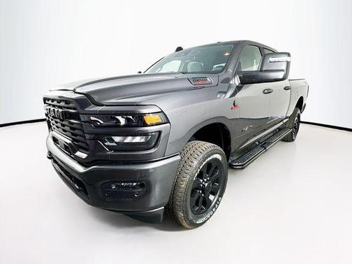 2025 RAM 2500 Big Horn Crew Cab 4x4 6'4' Box