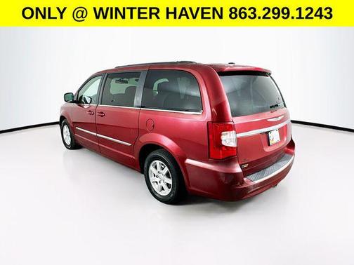 2012 Chrysler Town & Country Touring