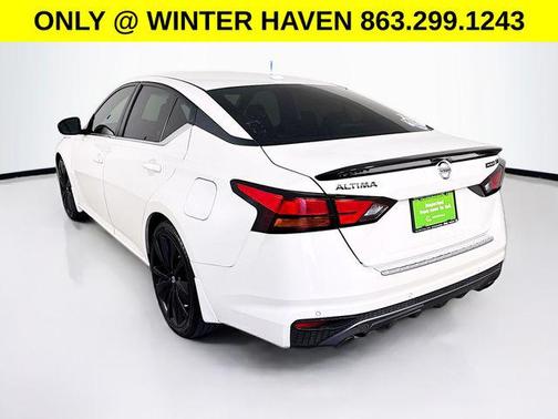 2022 Nissan Altima SR FWD