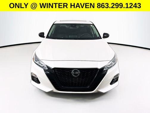 2022 Nissan Altima SR FWD