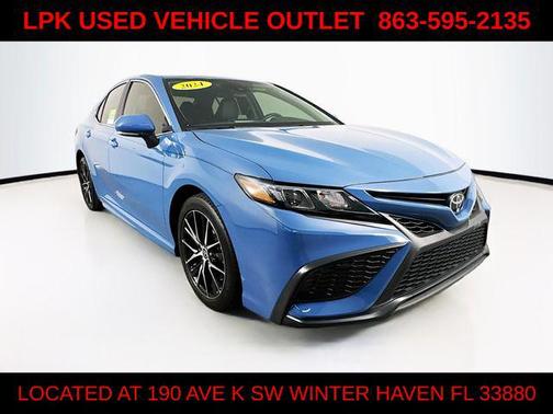 2024 Toyota Camry SE