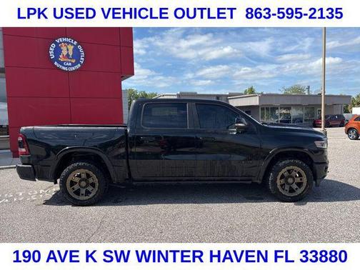 Diamond Black Crystal Pearlcoat 2020 RAM 1500 Limited