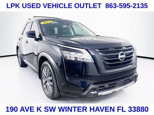 Super Black 2024 Nissan Pathfinder SL FWD