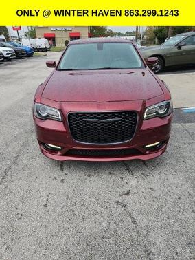 2022 Chrysler 300 Touring