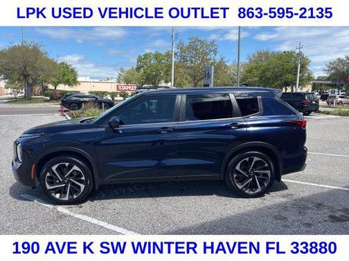 2022 Mitsubishi Outlander SE