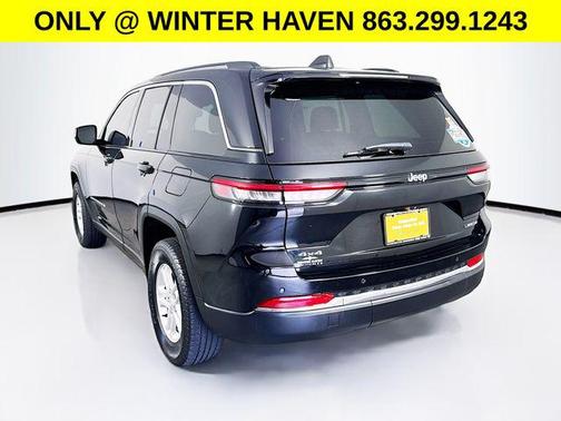 2023 Jeep Grand Cherokee Laredo