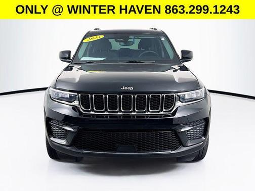 2023 Jeep Grand Cherokee Laredo