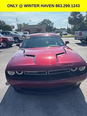 2019 Dodge Challenger SXT