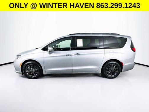 2021 Chrysler Pacifica Touring L