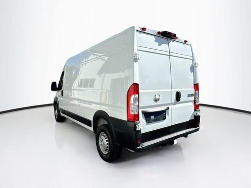 2025 RAM ProMaster 2500 Tradesman