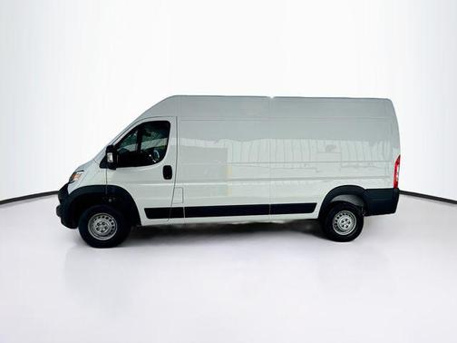 2025 RAM ProMaster 2500 Tradesman