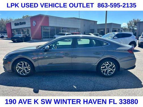 2022 Hyundai SONATA SEL