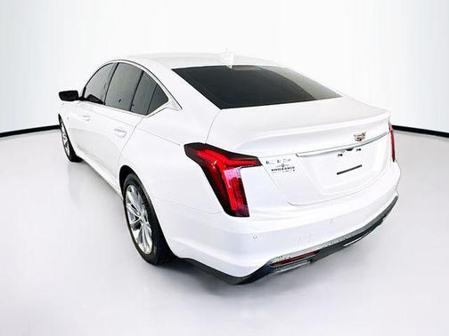 2022 Cadillac CT5 Premium Luxury