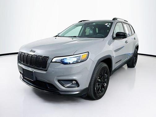 2023 Jeep Cherokee Altitude