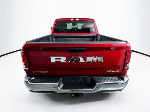 2025 RAM 2500 Big Horn Crew Cab 4x4 6'4' Box