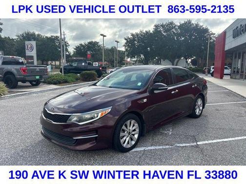 Sangria 2018 Kia Optima LX