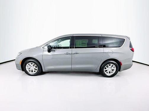 2025 Chrysler Pacifica L